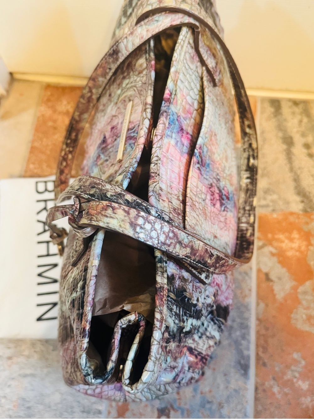 RARE! Collectors Vintage Brahmin Medium Julian Opal Croc Embossed Leather Tote! - Picture 11 of 16